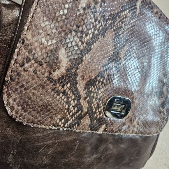 Mischka Badgley Brown Leather Faux Snake Print Shoulder Bag Twist Lock Closure‎ - Picture 6 of 9